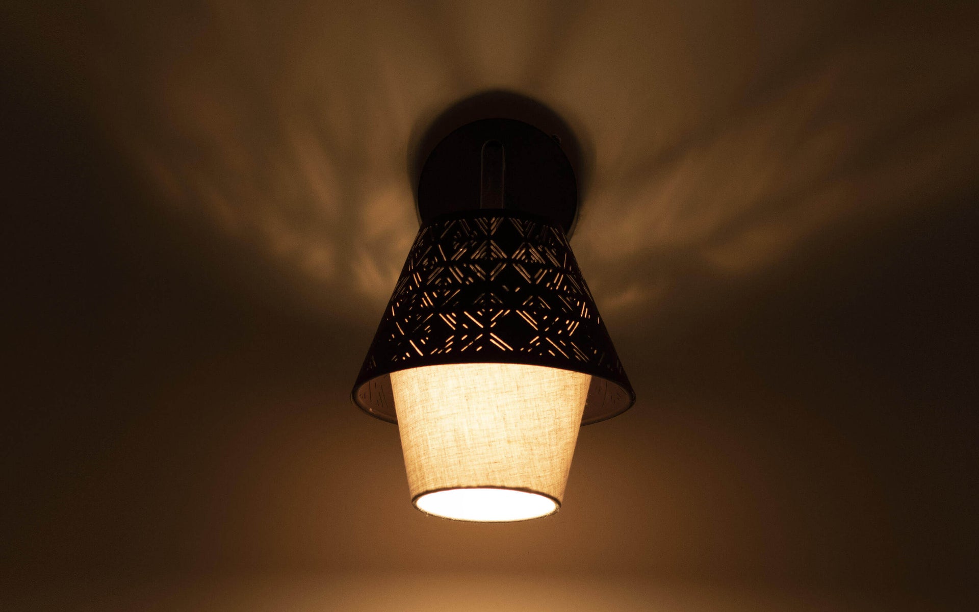 Killa Wall Lamp